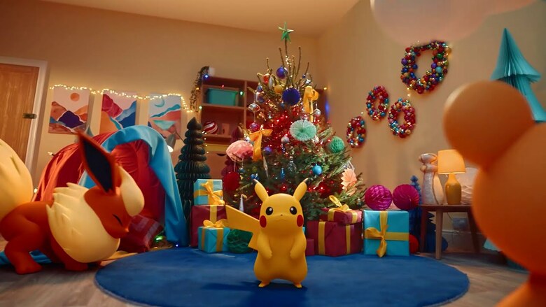 Pokémon TCG "Catch the Joy of the Holidays" Commercial